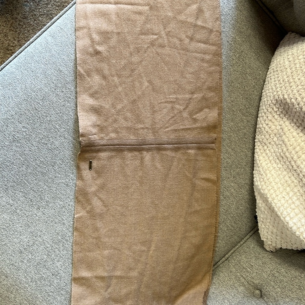 Cuyana wool neck wrap